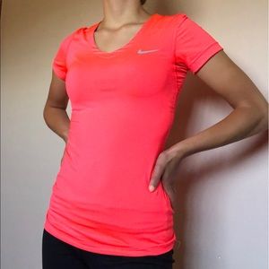 🌞(2/$15) NIKE PRO Short Sleeve Shirt